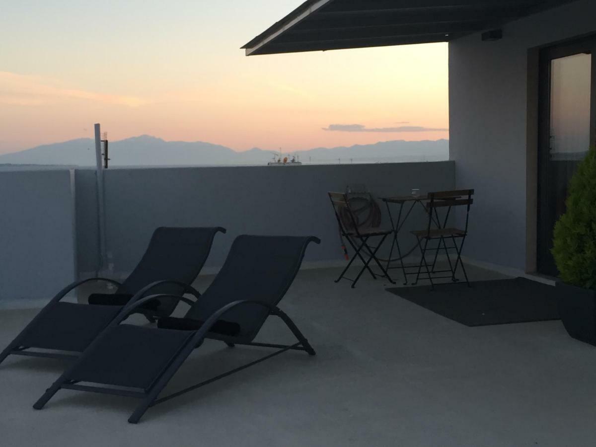 Stylish Seaview Rooftop テッサロニキ エクステリア 写真